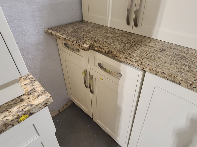 Elegant White Raised-Panel Full Kitchen Cabinet Set