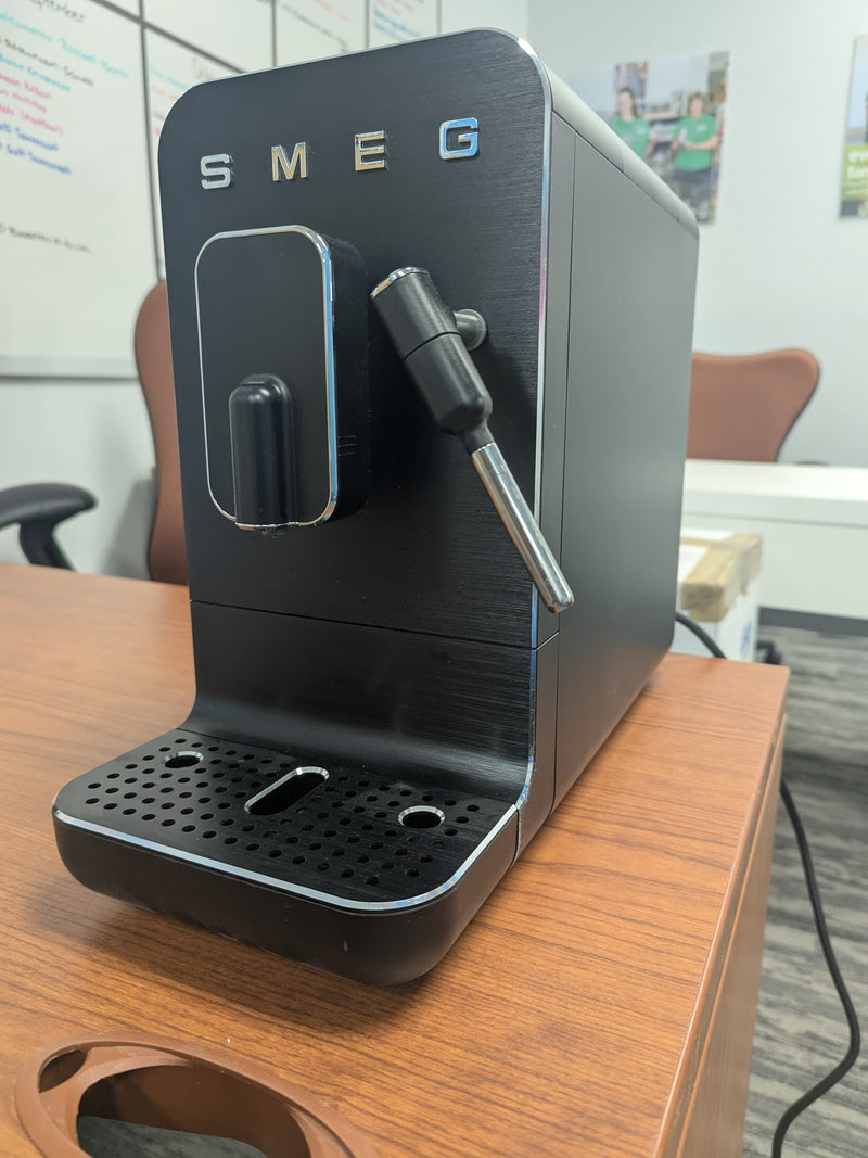 SMEG Espresso Automatic Coffee Machine