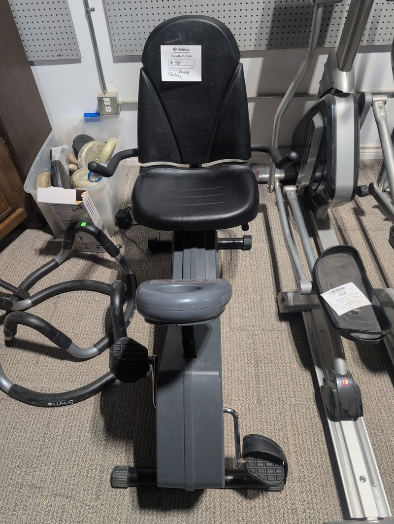 Universal Fitness MBR 850 Recumbent Exercise Bike