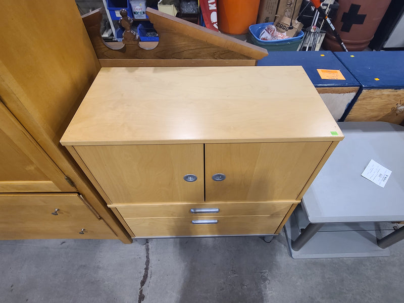 Light Wood Storage Cabinet with 2 Doors and 2 Drawers