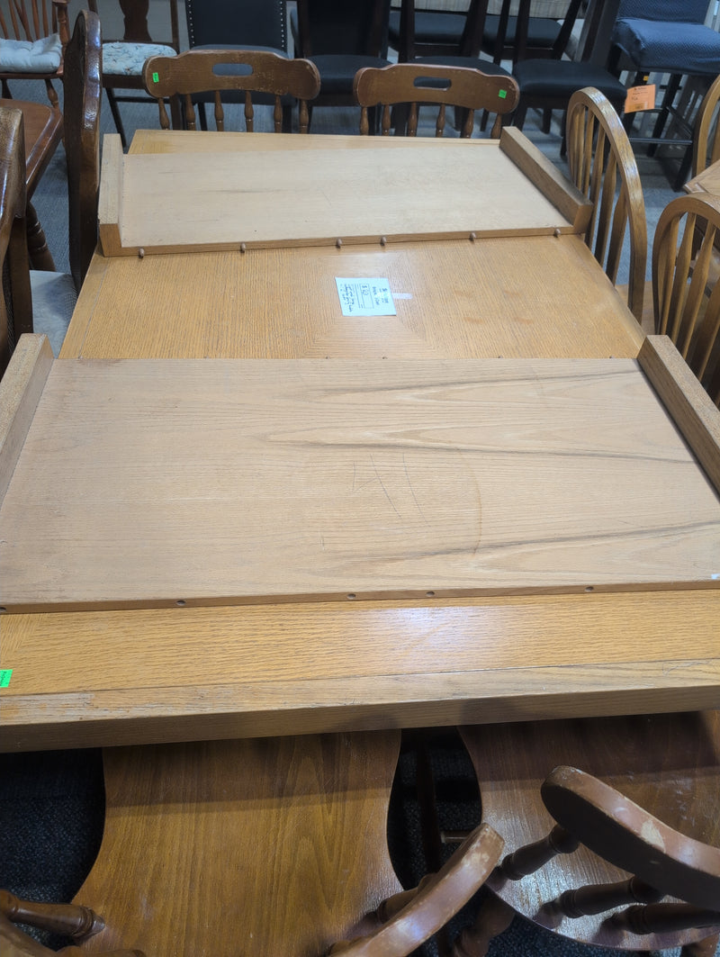 Large Rectangular Dining Table with 2 Leaves