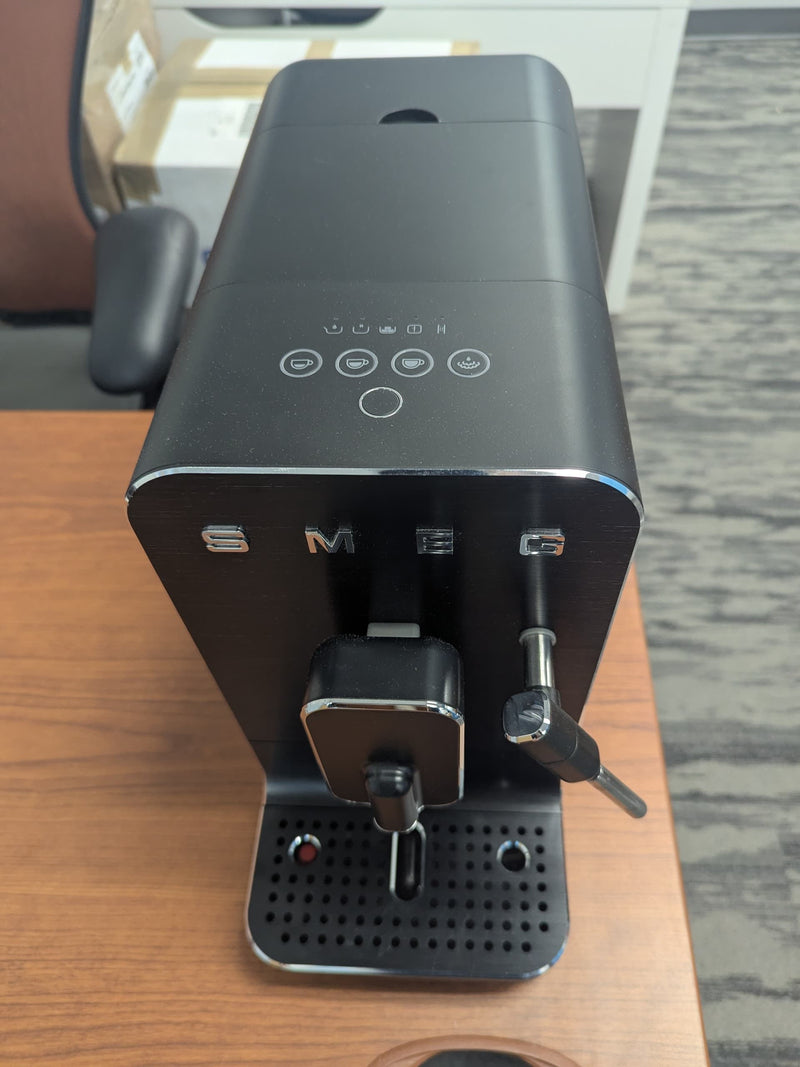 SMEG Espresso Automatic Coffee Machine