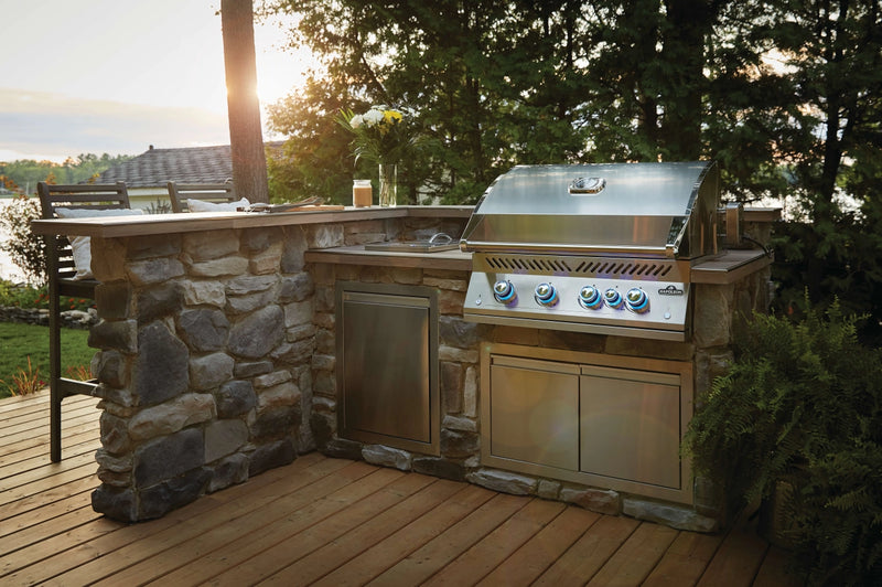 Brand New Napoleon Built-In 700 Series Propane Gas Grill with Infrared Burner