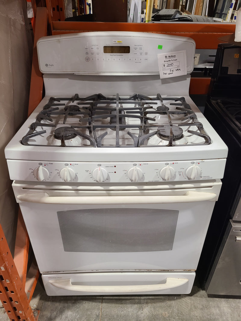 GE Profile Freestanding Dual Fuel Convection Stove in White