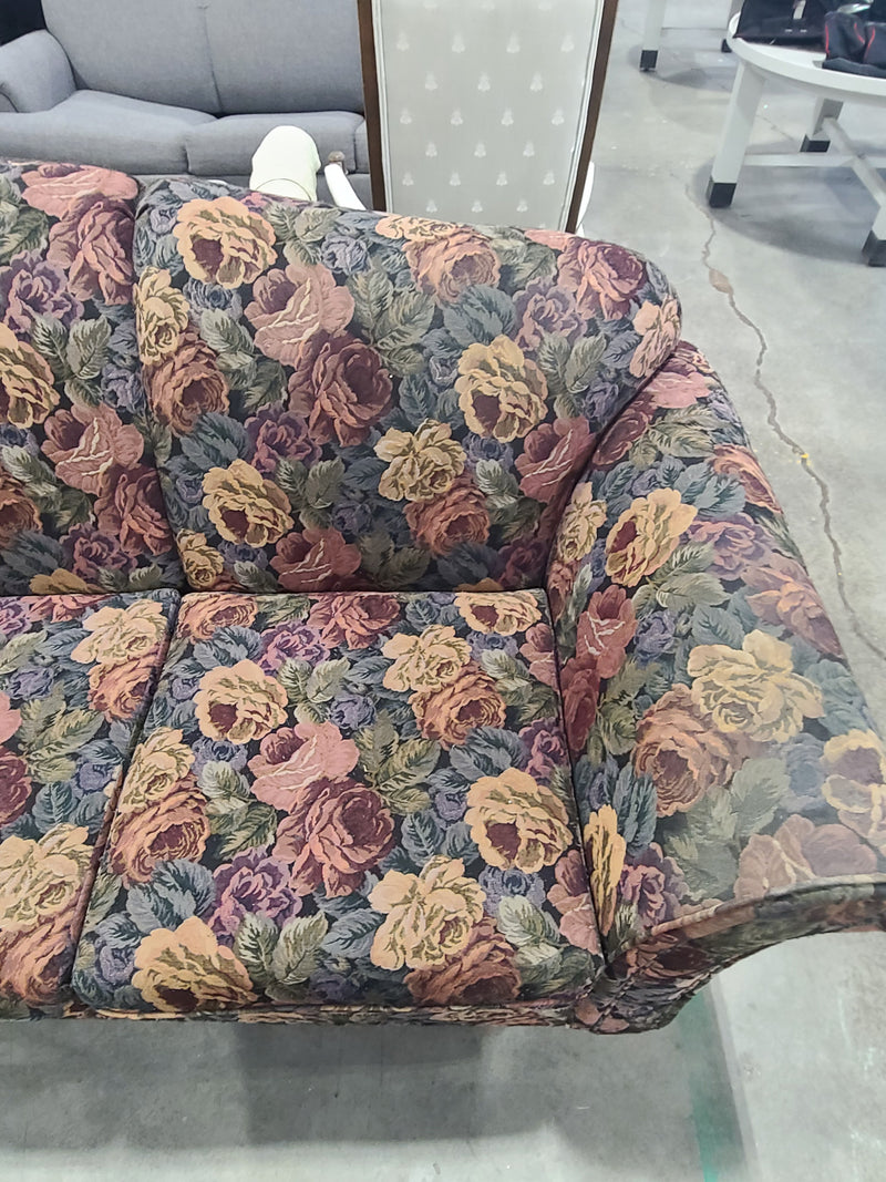 Vintage Tapestry Sofa Bed in Rich Floral Bloom