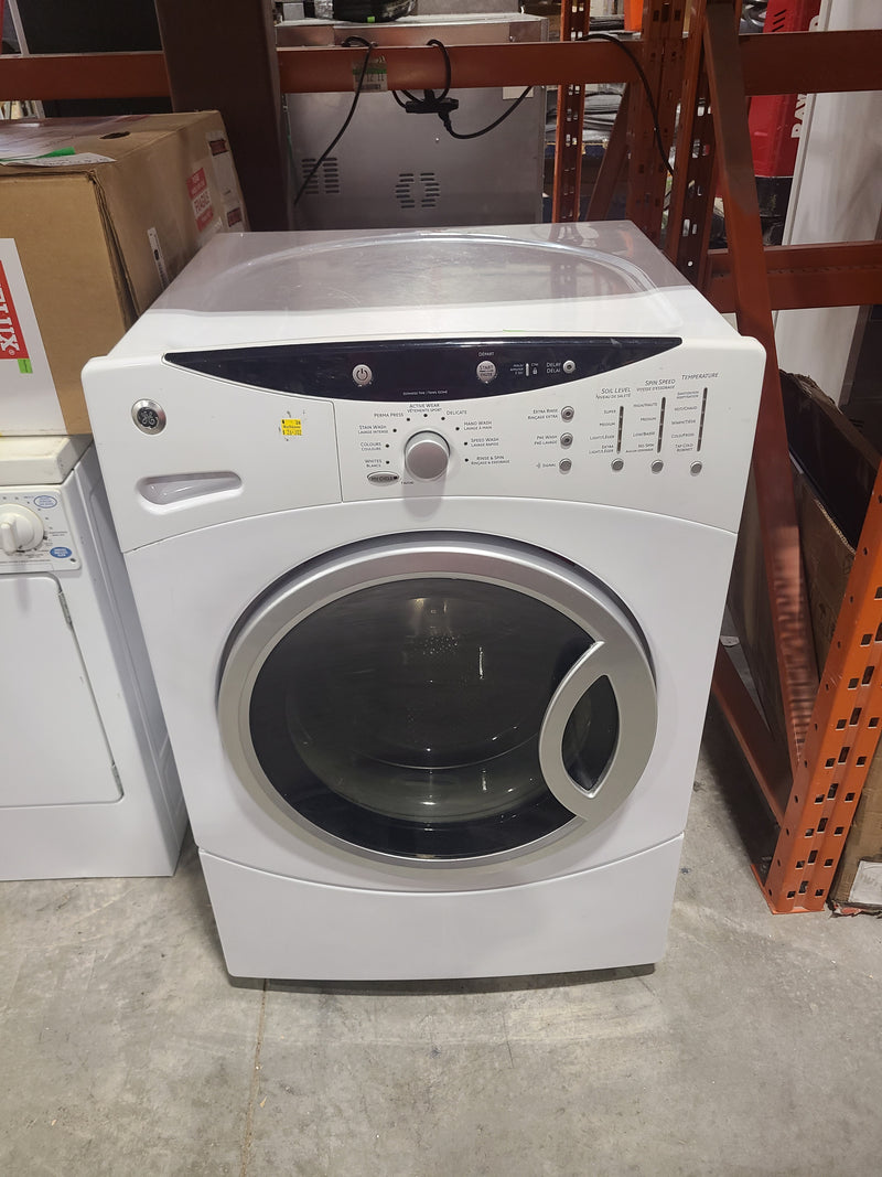 GE 3.8 cu. ft. King-Size Capacity Front Load Washer in White