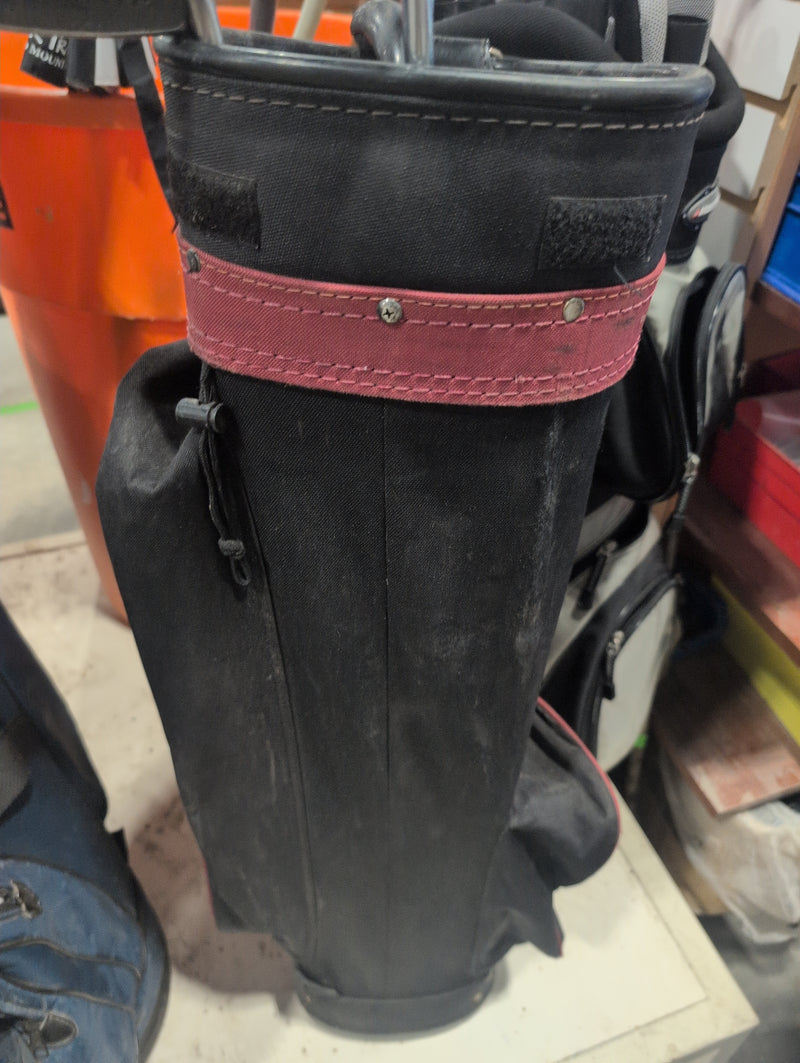 Golfmate Black and Red Golf Bag