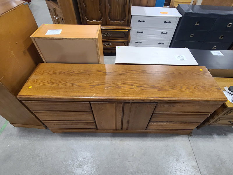 Solid Oak Palliser 6-Drawer Dresser with Center Storage Cabinet