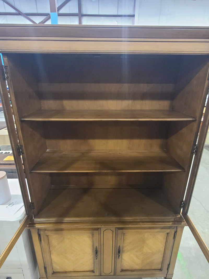 Traditional Vintage Two-Piece Wooden China Cabinet & Display Hutch