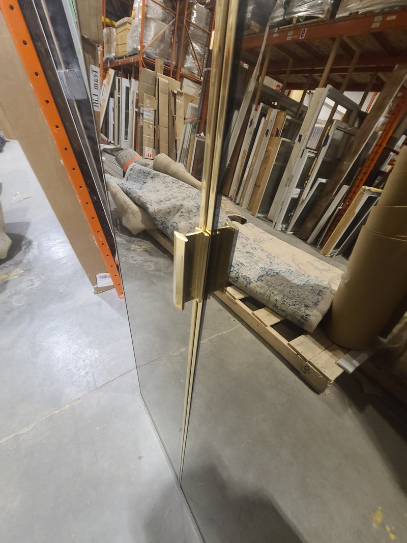 Excellent Condition Gold-Framed Bi-Fold Mirror Closet Doors