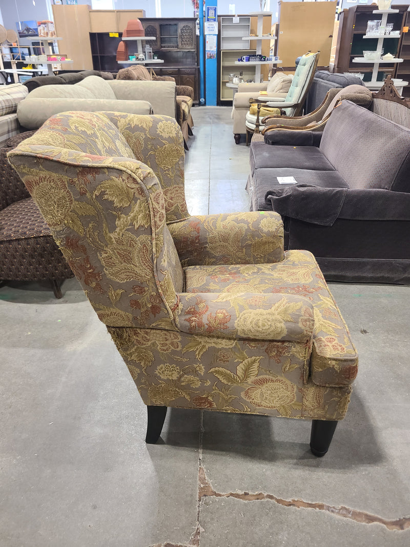 Traditional Floral Tapestry Wingback Accent Chair