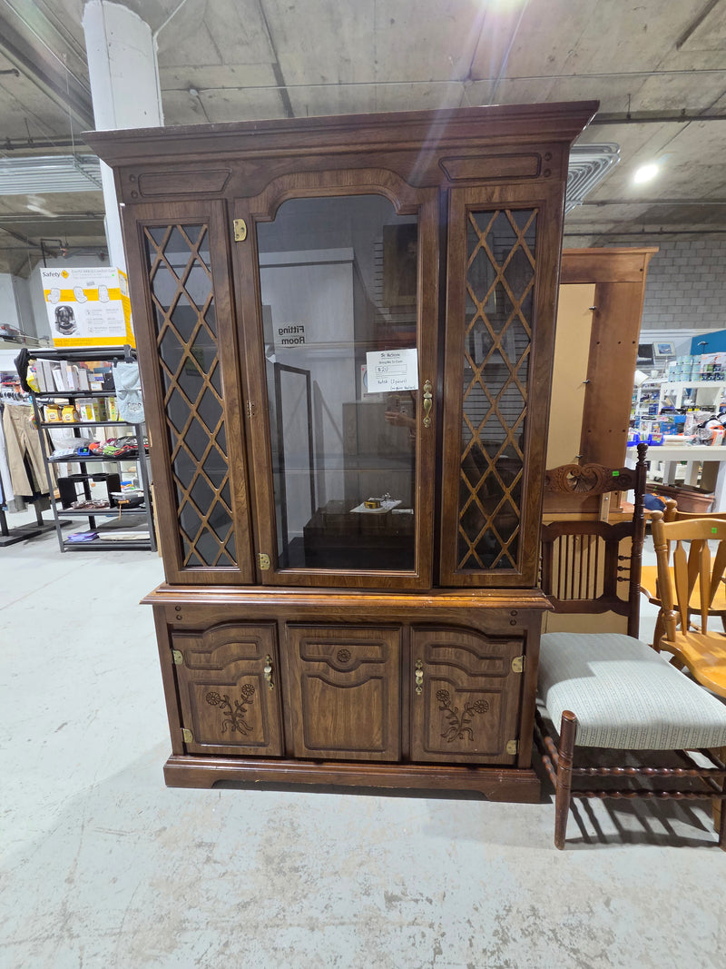 Vintage Traditional Wood China Cabinet Hutch