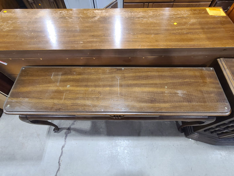 Traditional Queen Anne Style Glass-Top Console Table