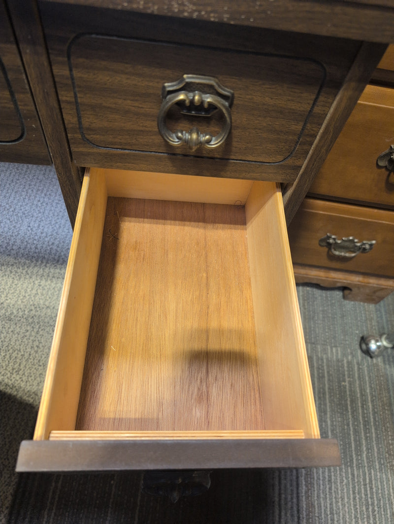 Sewing Machine Desk with No Sewing Machine