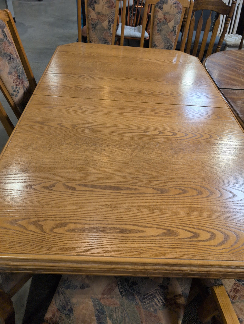 Large Dining Table with 6 Chairs with Floral Design