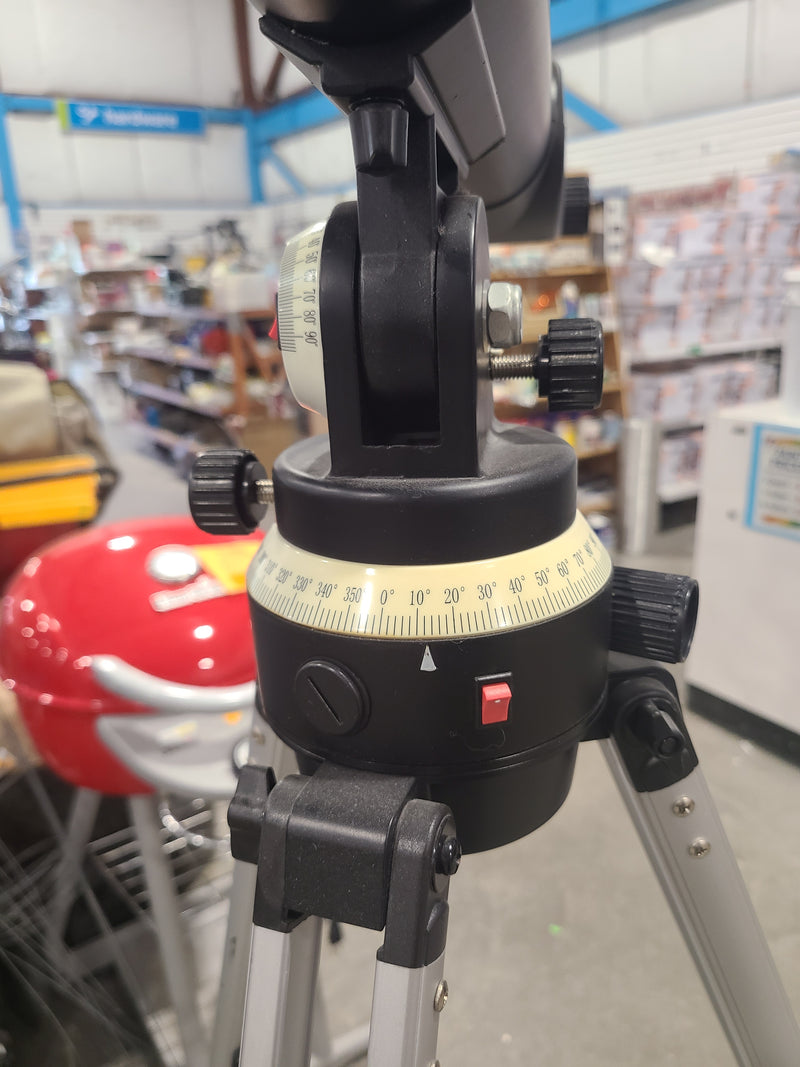 Bushnell Refractor Telescope with Adjustable Tripod