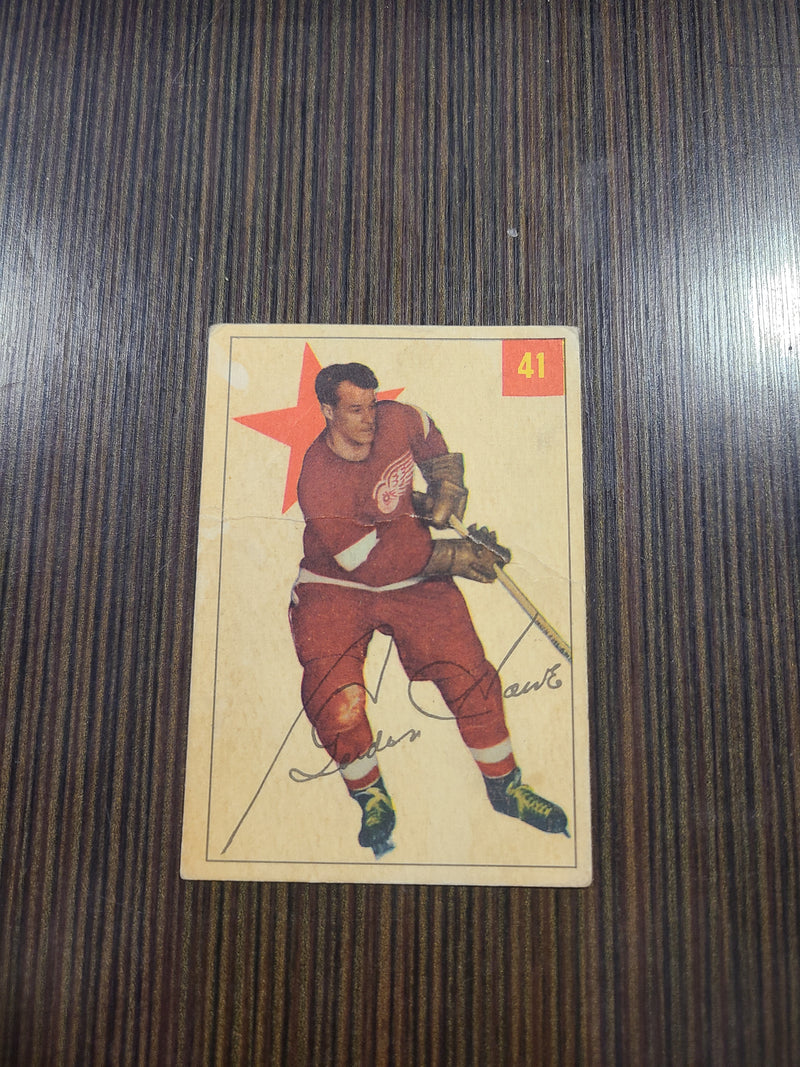 Good Condition 1954–55 Parkhurst Gordie Howe #41 Vintage Hockey Card – Detroit Red Wings