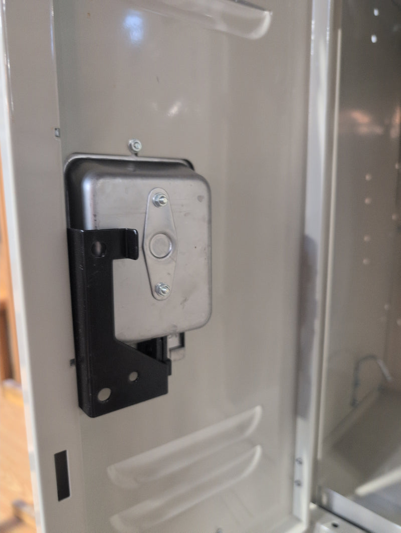 3x3 Locker Unit