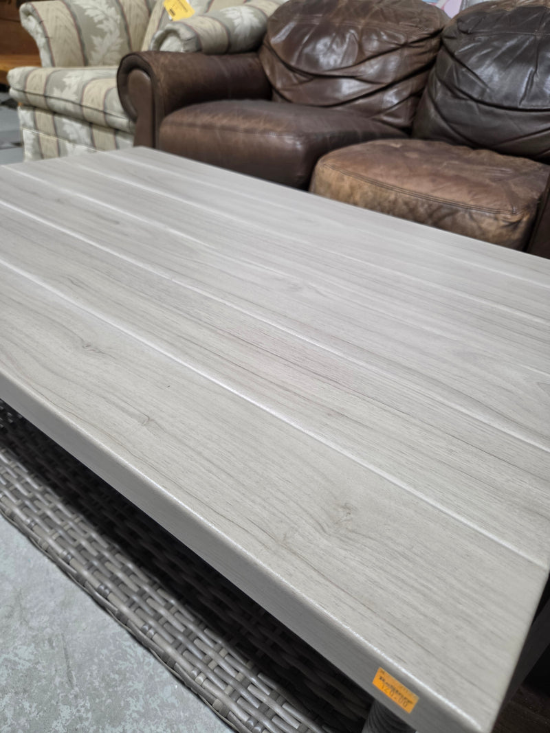 Coastal-Style Outdoor Coffee Table