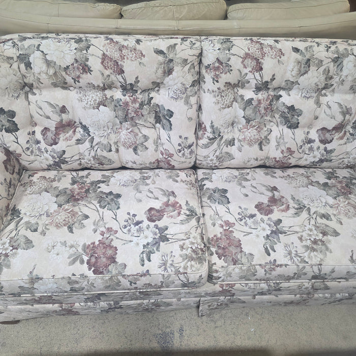 Traditional Floral Sofa/ Sleeper