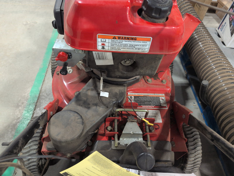 Troy-Bilt Self Propelled Yard Vacuum/Chipper/Shredder with Vacuum/Hose, Model CSV 070