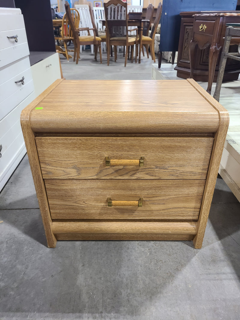 Vintage Palliser Light Oak Waterfall 2-Drawer Nightstand / End Table