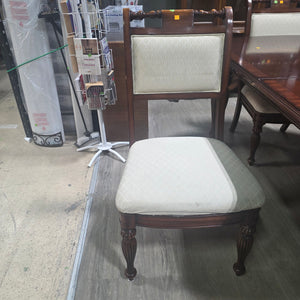 Traditional Dining Table/ 4 Chairs