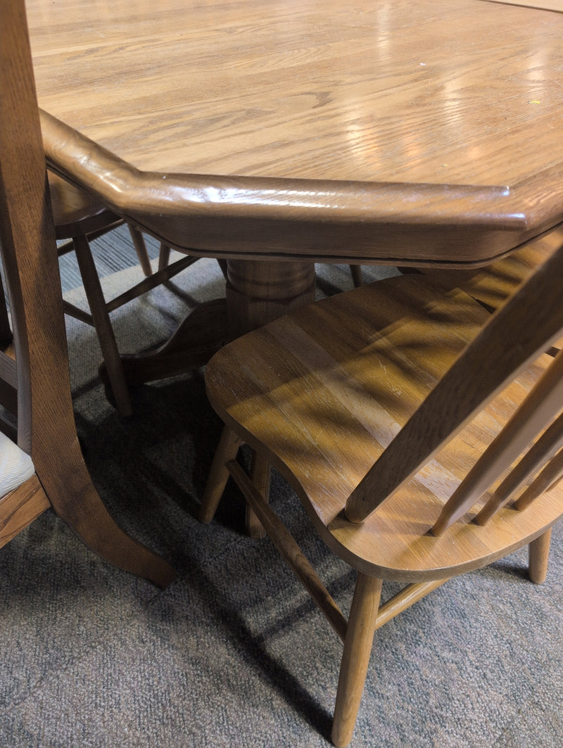Light Brown Wooden Dining Table with 4 Matching Chairs