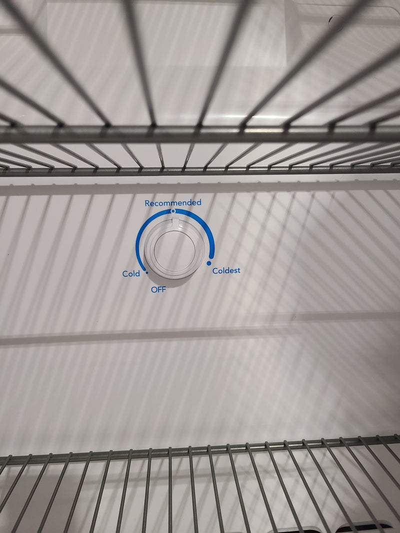 Excellent Condition Frigidaire White Upright Freezer