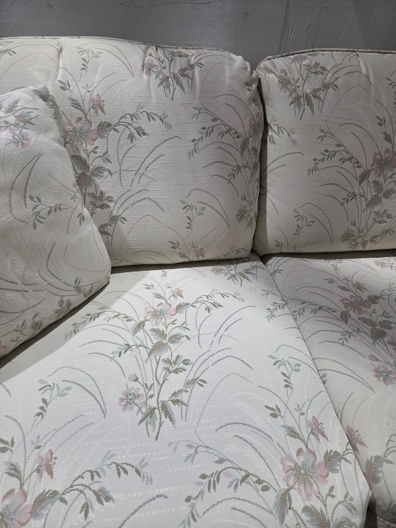 Traditional Floral Sofa