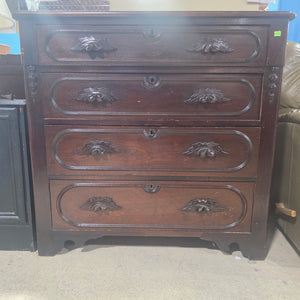 Traditional Solid Wood Dresser