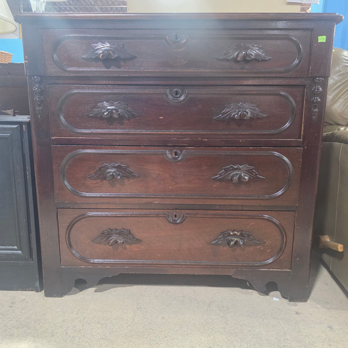 Traditional Solid Wood Dresser