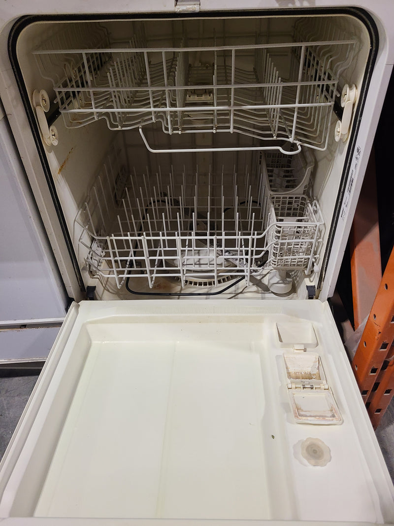 Kenmore Classic Under-Counter Dishwasher in Bright White