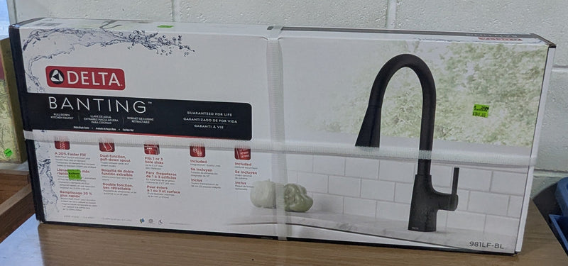 Delta Banting Pull-Down Kitchen Faucet