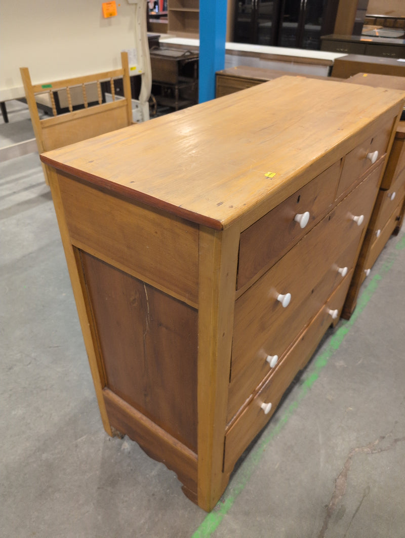 Rustic Pine MCM Dresser with 1 Large, 2 Medium & 2 Small Drawers