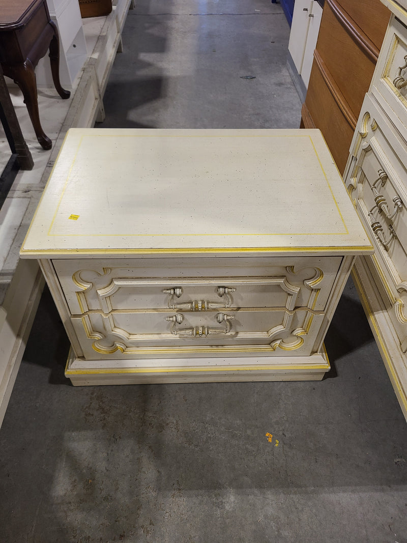 Vintage Drexel "Mariano Custom" 2-Drawer Nightstand / End Table