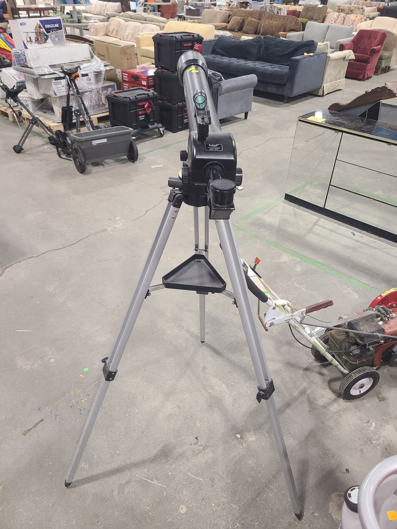 Bushnell Refractor Telescope with Adjustable Tripod