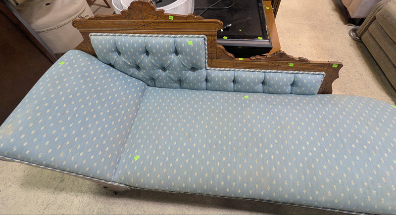 Blue Victorian Style Chaise Longue