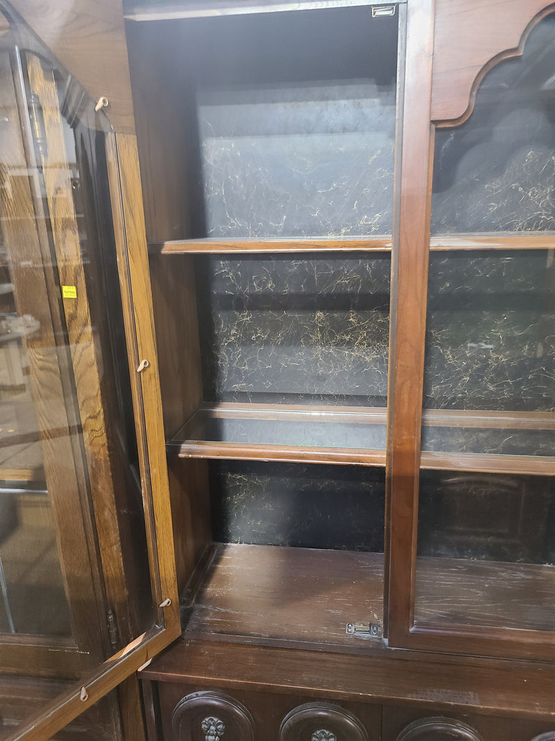 Elegant Dark Brown Traditional China Cabinet/Hutch