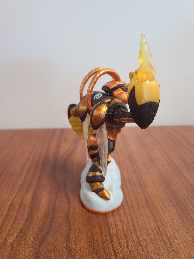 Skylanders Giants 4-Piece Giant Figure Bundle – Ninjini, Bouncer, Swarm, & Tree Rex