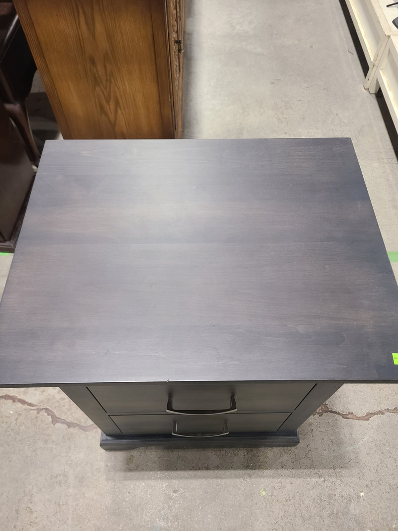 Upper Room Home Furnishings Providence Bay 2-Drawer Nightstand