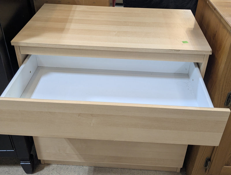 Modern beige 3-Drawer Dresser