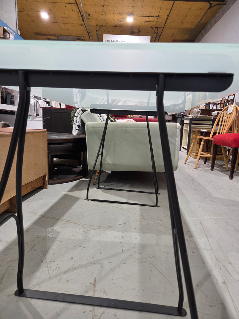 Modern Frosted Glass Table