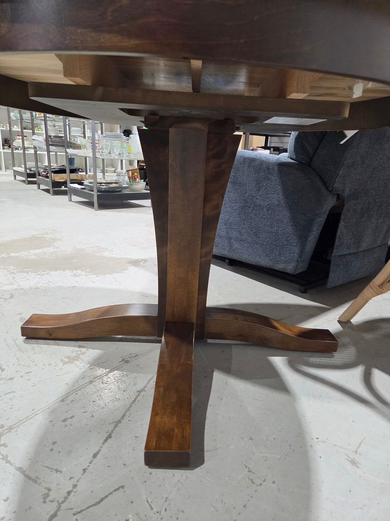 Round Canadel Dining Table