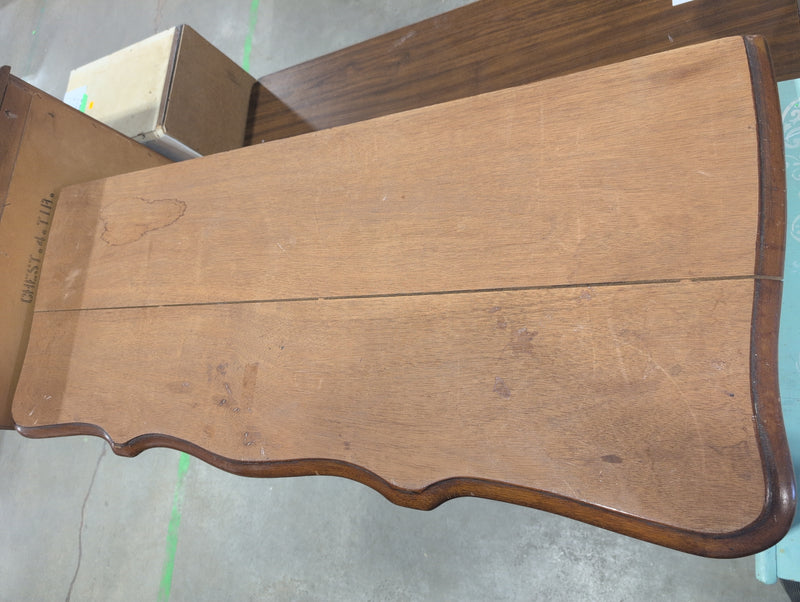 Wooden Dresser with 6 Drawers