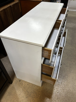 White 6-Drawer Dresser