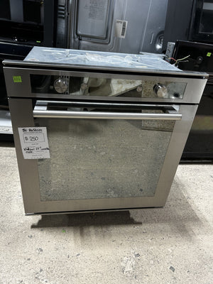 Whirlpool® 24" Convection Wall Oven 2.6 cu. ft.