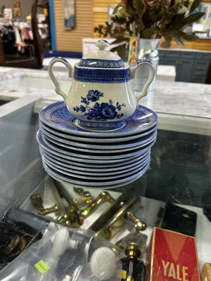 Vintage Churchill Out Of The Blue Set