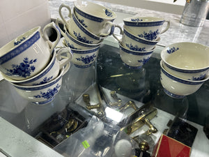 Vintage Churchill Out Of The Blue Set
