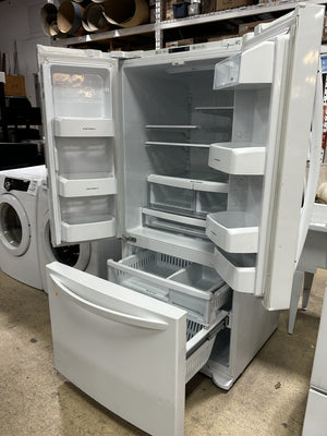 LG Electronics 30-inch W 22 cu. ft. French Door Refrigerator in White